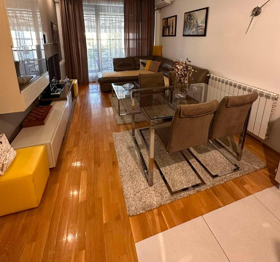 Dono Apartment Скопье Экстерьер фото